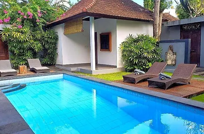 Gayatri Seminyak (Bali)