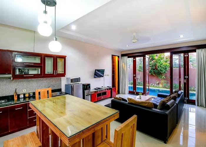 Gayatri Seminyak (Bali)